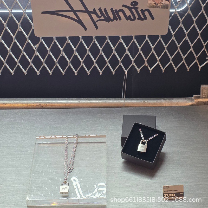Ashionable Creative Metal Lock - Men Accessories Style บทวิจารณ์และราคา