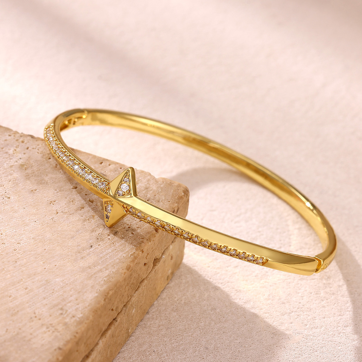 Crystal Star Bangle For Women  - Men'S Accessories Best บทวิจารณ์และราคา
