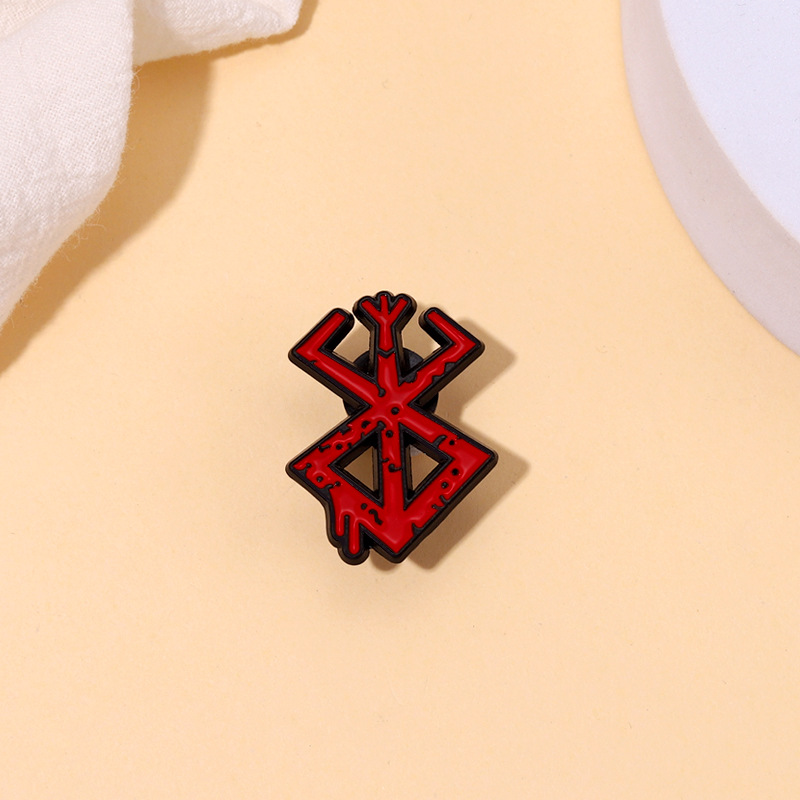 Hot Game Badge Sign Brooch Pin - Men Accessories Online บทวิจารณ์และราคา