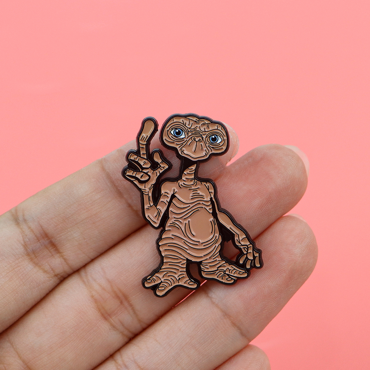 Vintage Funny Alien Enamel Car - Men Accessories Jewelry บทวิจารณ์และราคา